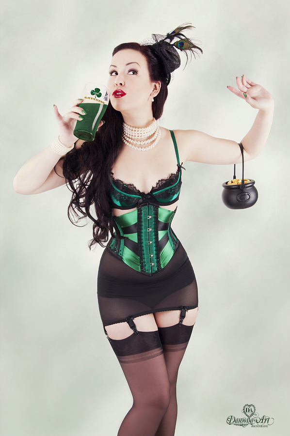 St. Patrick's Day | Sexy Pinup Woman in Green | Lexi Sylver